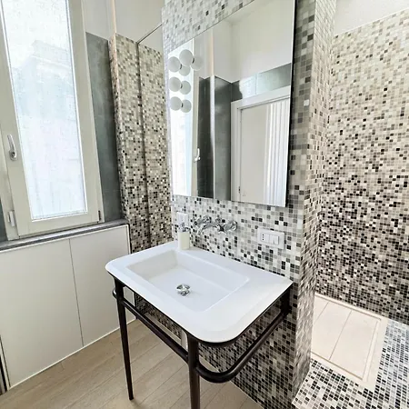 Sant'agostino Large & Elegant Apartment,